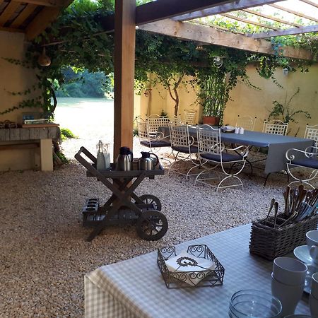 Hotel Cote Provence Le Thor Zewnętrze zdjęcie