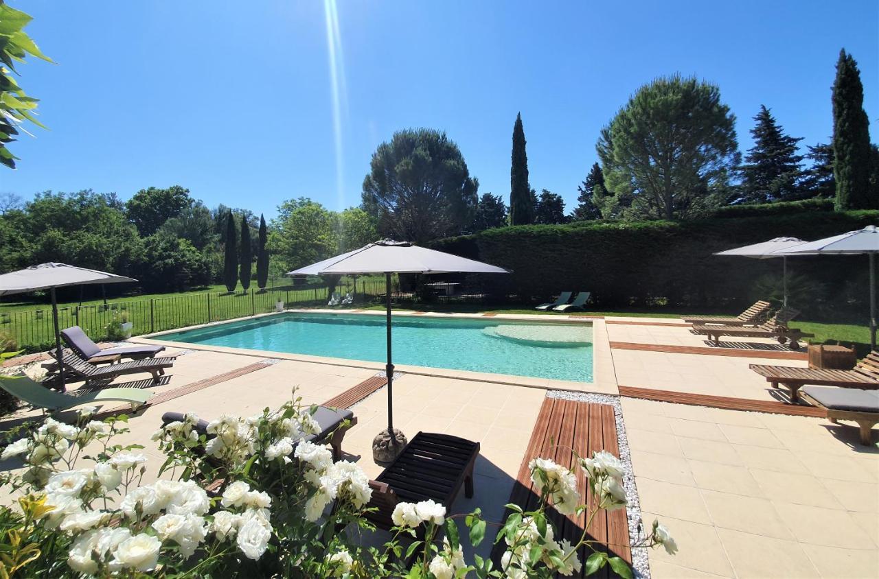 Hotel Cote Provence Le Thor Zewnętrze zdjęcie