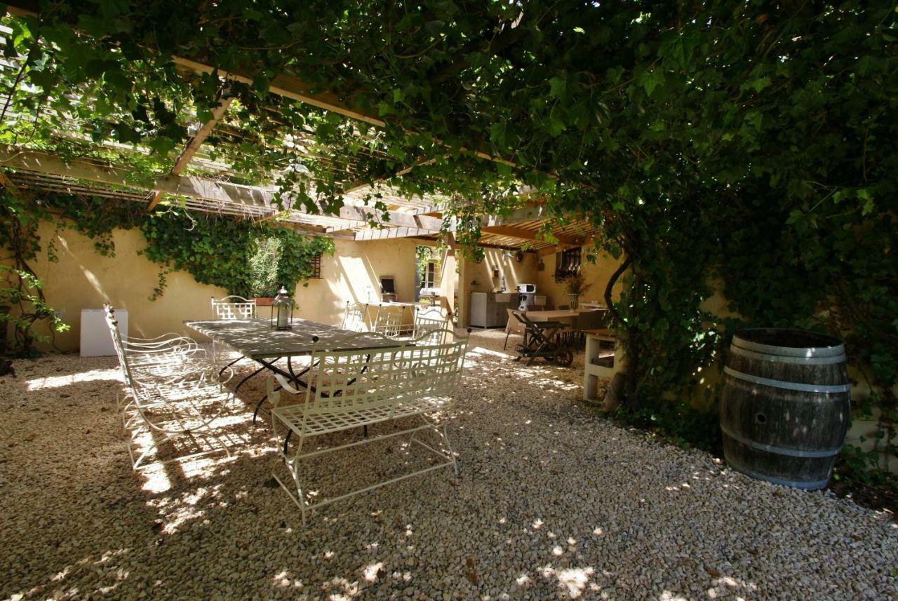 Hotel Cote Provence Le Thor Zewnętrze zdjęcie